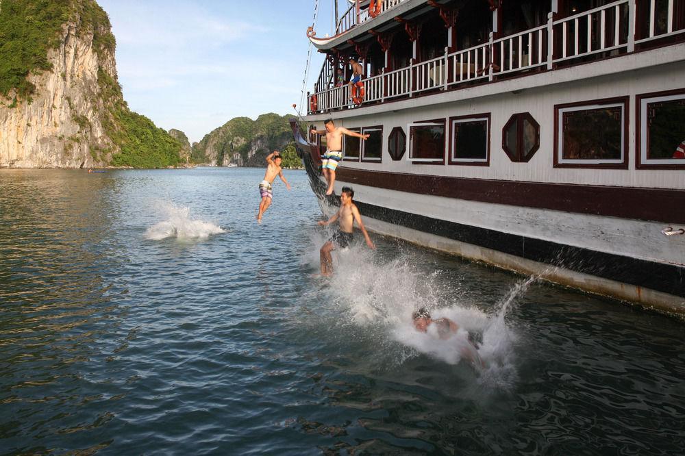 Royal Palace Cruise Hạ Long Exterior foto